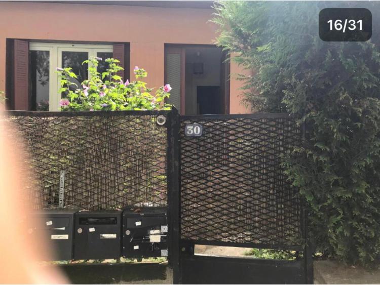 Pavillon 1 A 4 Personnes Chez L'Habitant Parfait Pour Une Famille Bagneux  Exterior photo