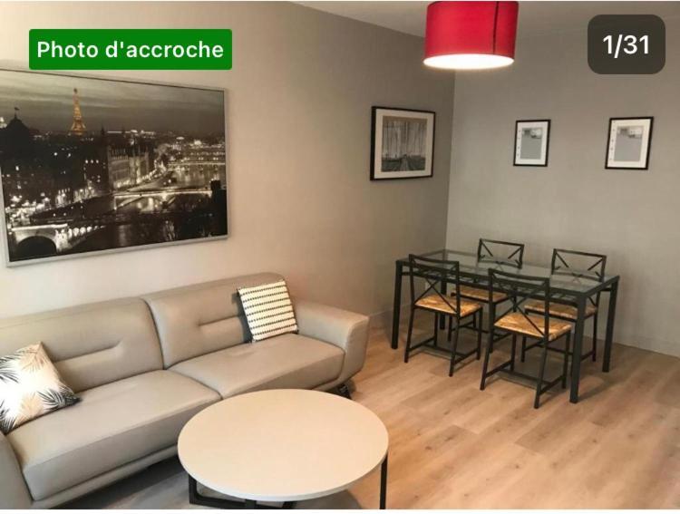 Pavillon 1 A 4 Personnes Chez L'Habitant Parfait Pour Une Famille Bagneux  Exterior photo